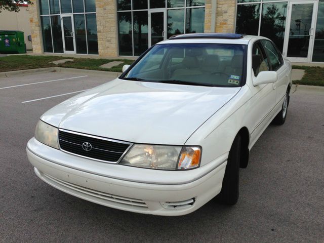 1999 Toyota Avalon Sport 4WD