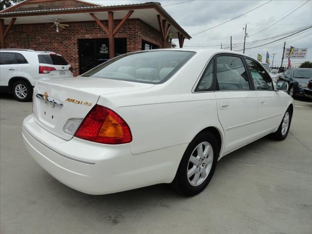 2000 Toyota Avalon R1