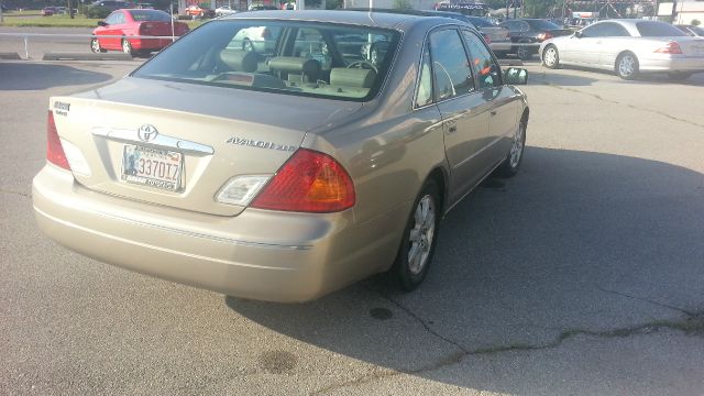 2000 Toyota Avalon XLS