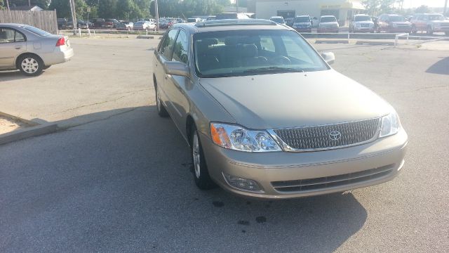 2000 Toyota Avalon XLS