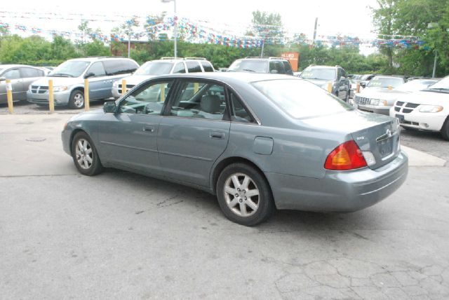 2000 Toyota Avalon XLS