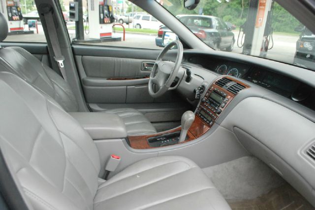 2000 Toyota Avalon XLS