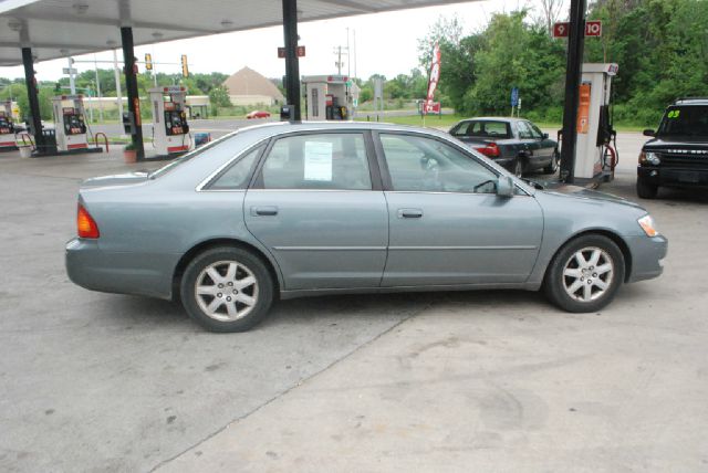 2000 Toyota Avalon XLS