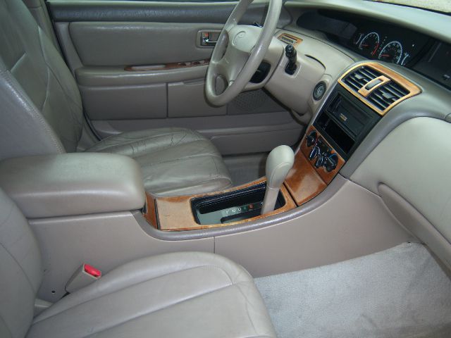 2000 Toyota Avalon Sport 4WD