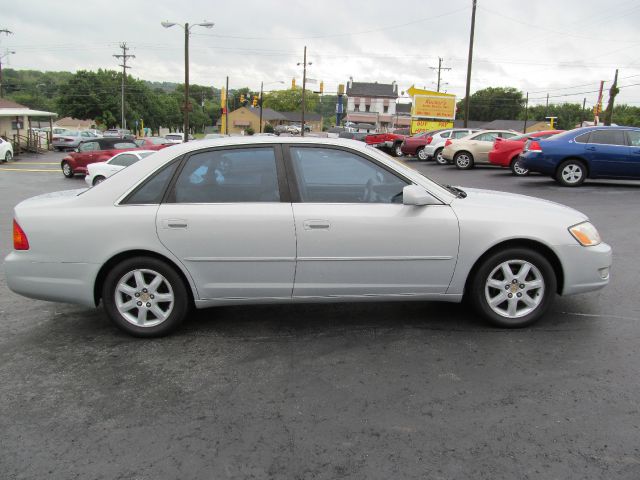 2000 Toyota Avalon XLS