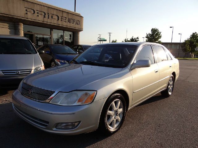 2000 Toyota Avalon XLS