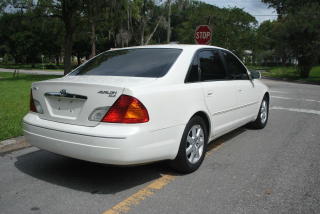 2000 Toyota Avalon Sport 4WD