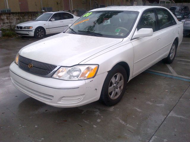 2000 Toyota Avalon Sport 4WD