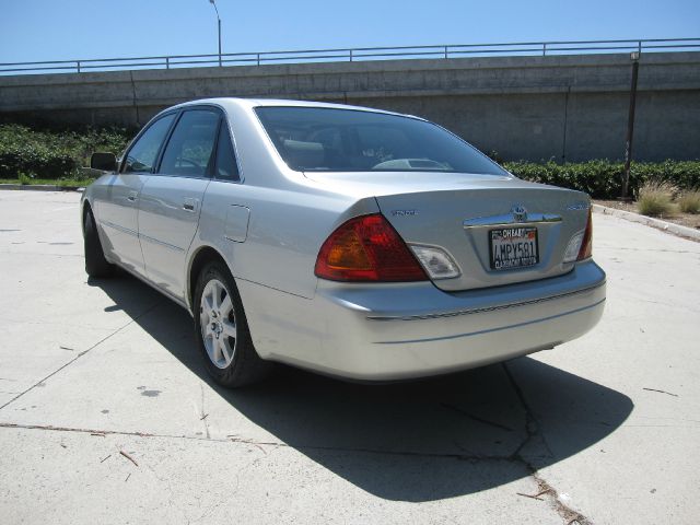 2000 Toyota Avalon XLS