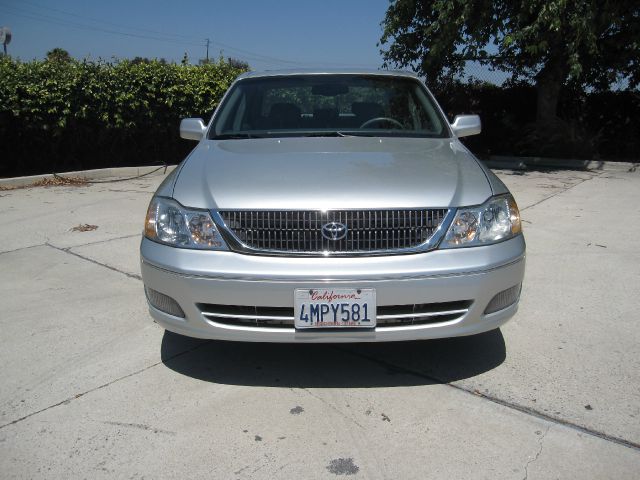 2000 Toyota Avalon XLS