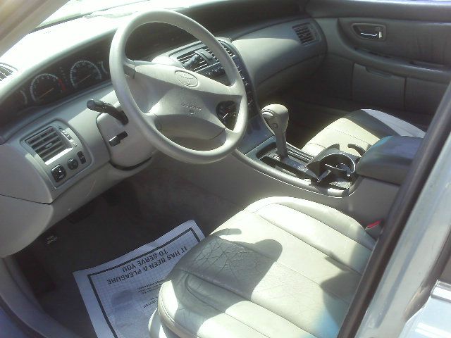 2000 Toyota Avalon XLS