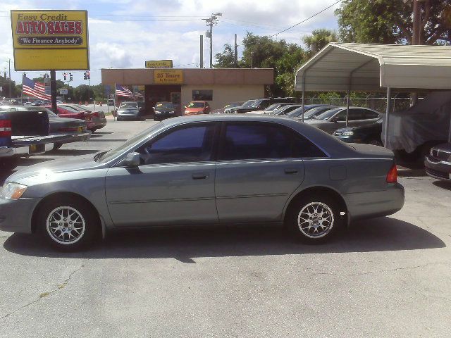 2000 Toyota Avalon XLS