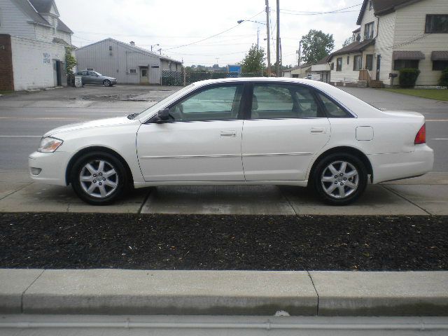 2001 Toyota Avalon Sport 4WD