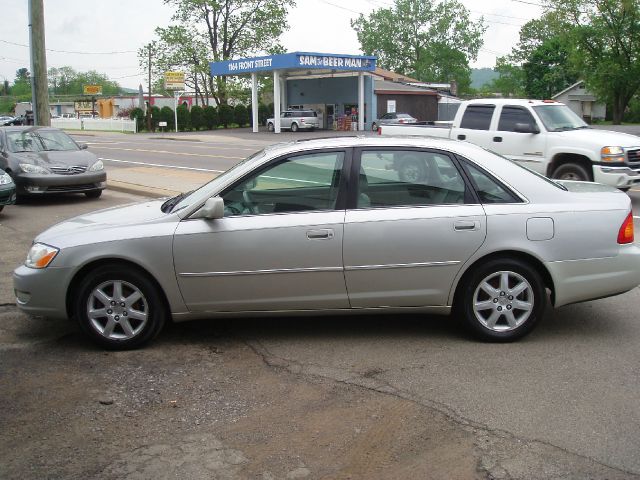 2001 Toyota Avalon XLS