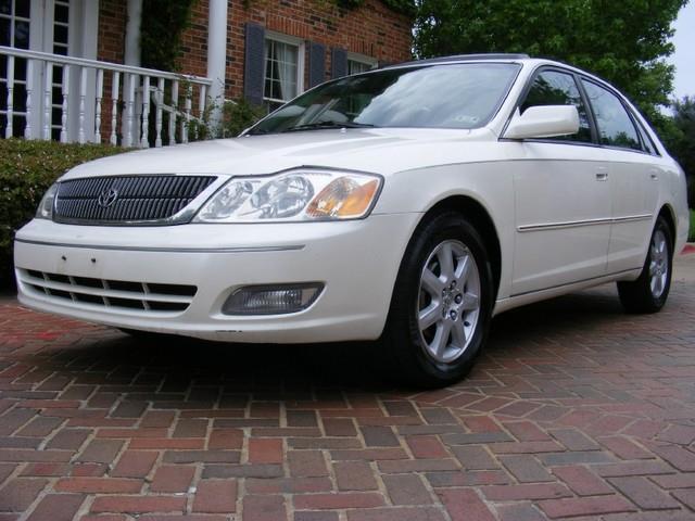 2001 Toyota Avalon 545I 6-spd MANU