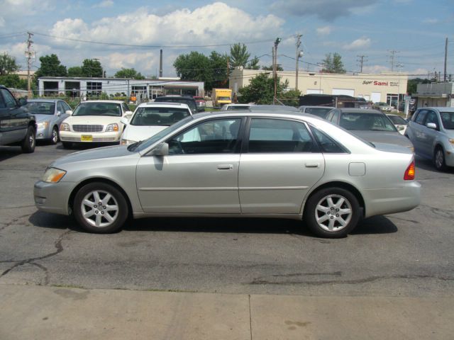 2001 Toyota Avalon XLS