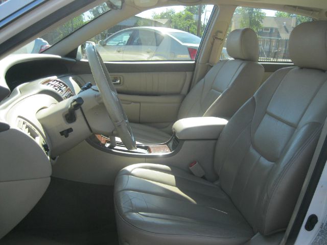 2001 Toyota Avalon XLS