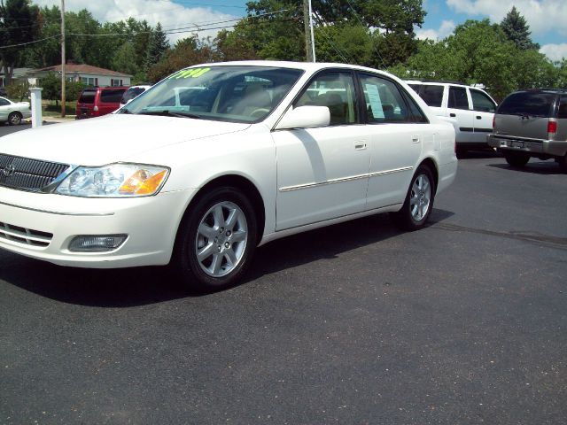 2001 Toyota Avalon XLS