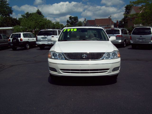 2001 Toyota Avalon XLS