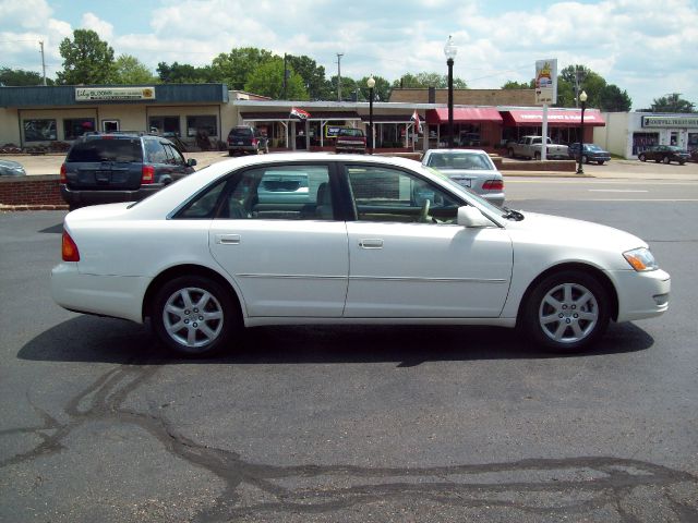 2001 Toyota Avalon XLS