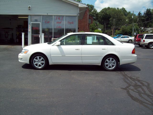 2001 Toyota Avalon XLS