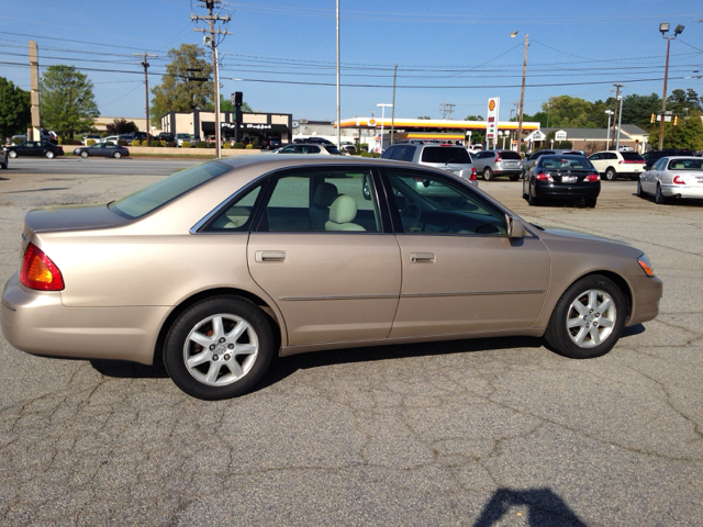 2001 Toyota Avalon XLS