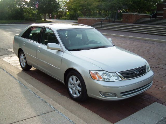 2002 Toyota Avalon XLS