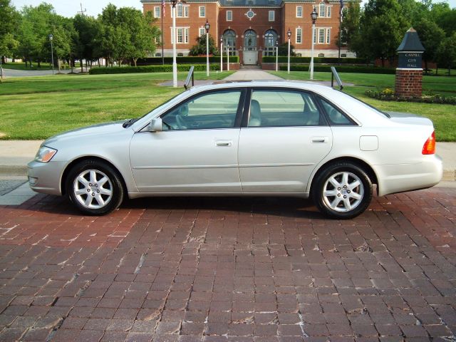 2002 Toyota Avalon XLS