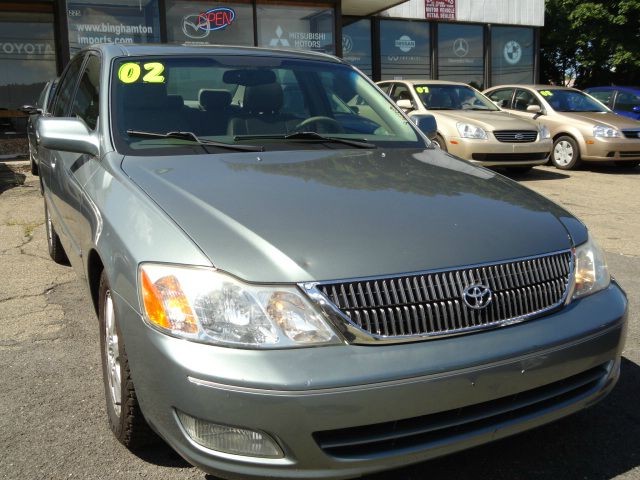 2002 Toyota Avalon XLS