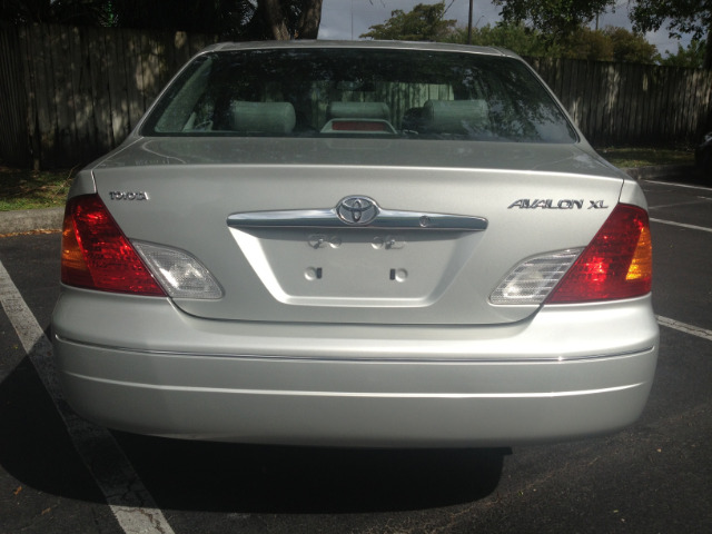 2002 Toyota Avalon Sport 4WD