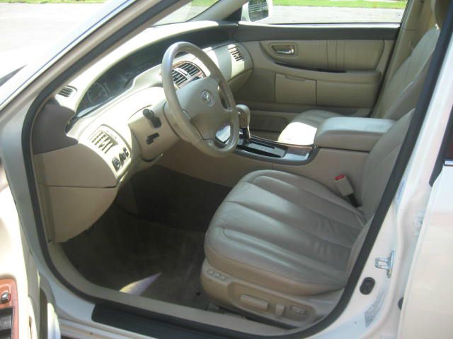 2002 Toyota Avalon Sport 4WD