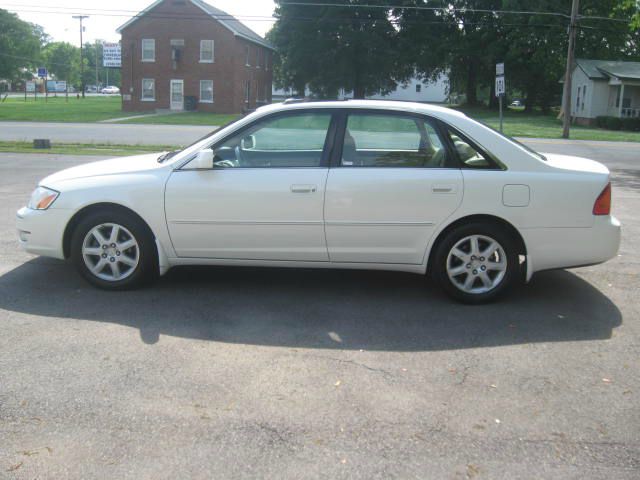 2002 Toyota Avalon Sport 4WD