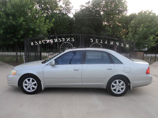 2002 Toyota Avalon XLS