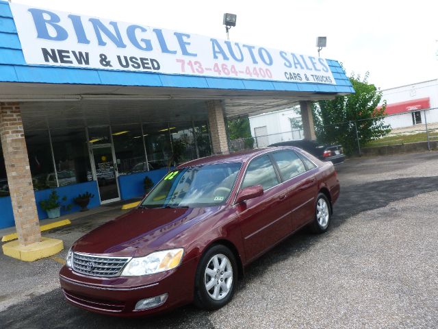 2002 Toyota Avalon XLS