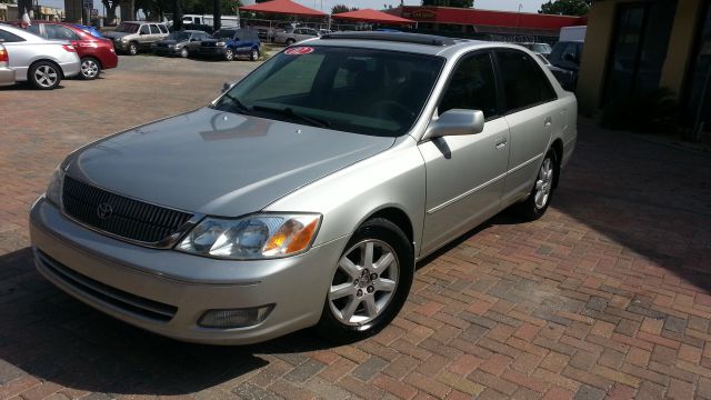 2002 Toyota Avalon XLS