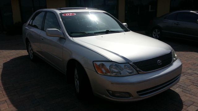 2002 Toyota Avalon XLS