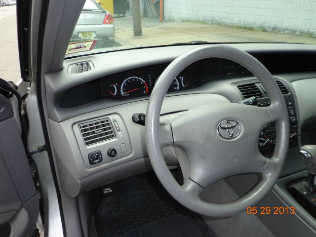 2002 Toyota Avalon Sport 4WD