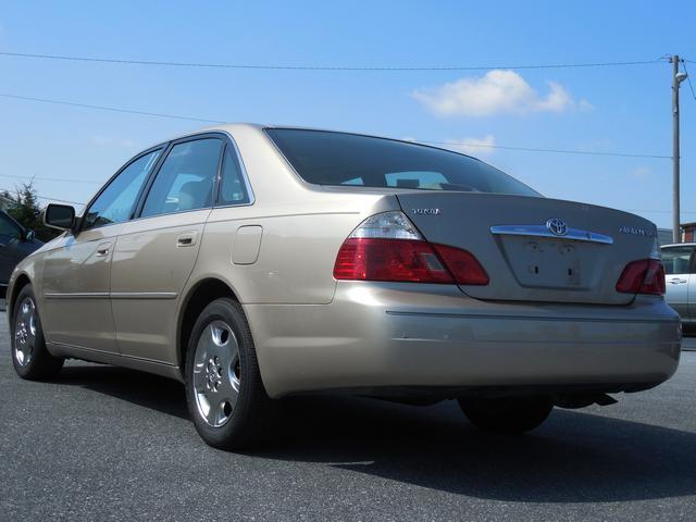 2003 Toyota Avalon XLS