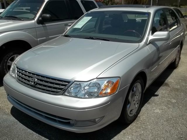 2003 Toyota Avalon XLS