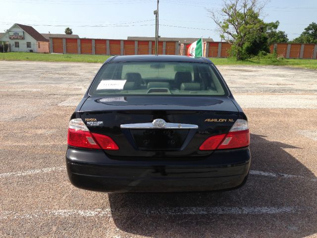 2003 Toyota Avalon Sport 4WD