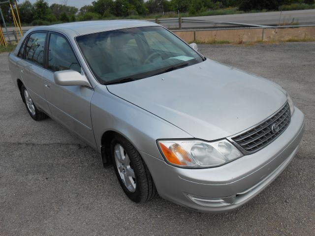 2003 Toyota Avalon Sport 4WD