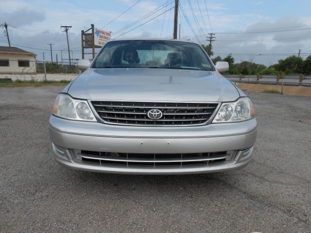 2003 Toyota Avalon Sport 4WD