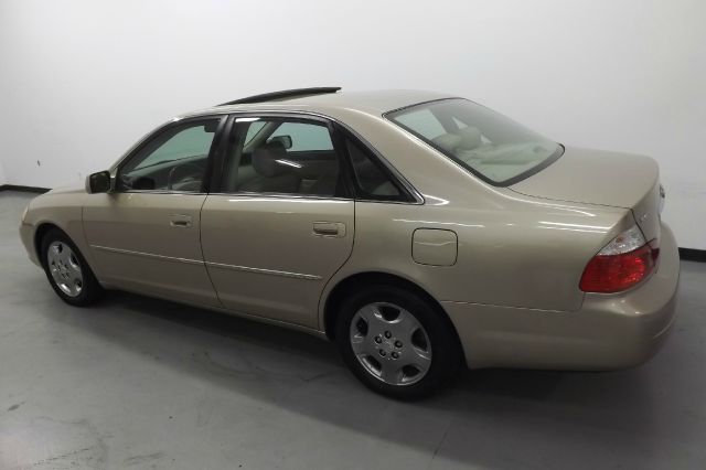 2003 Toyota Avalon XLS