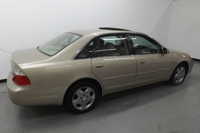 2003 Toyota Avalon XLS