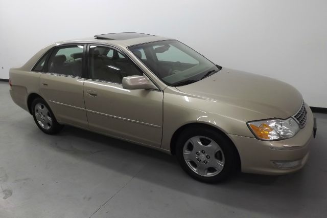 2003 Toyota Avalon XLS