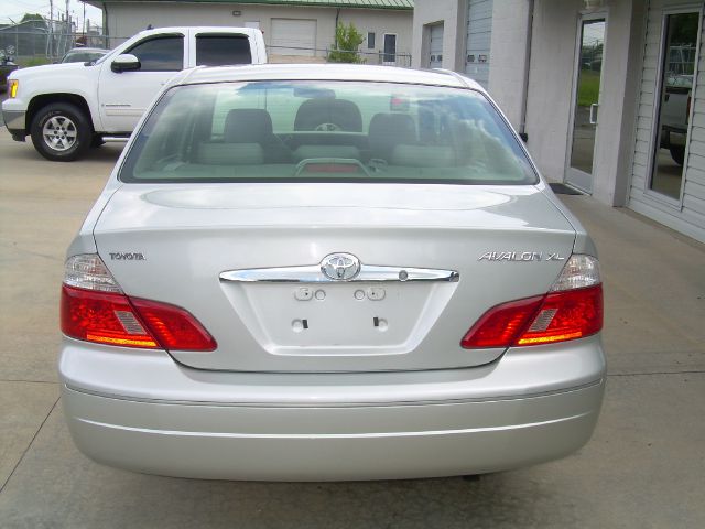 2003 Toyota Avalon Sport 4WD