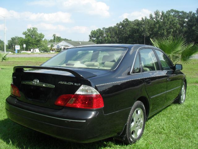 2004 Toyota Avalon XLS