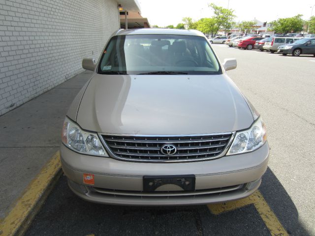 2004 Toyota Avalon Lariat XL