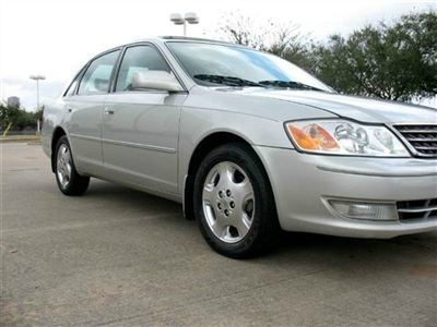 2004 Toyota Avalon XLS