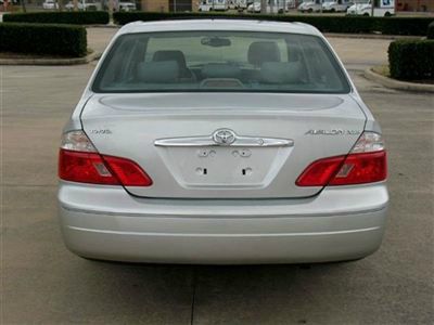 2004 Toyota Avalon XLS